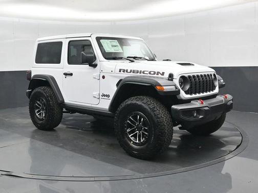 Bright White Clearcoat 2026 Jeep Wrangler Rubicon