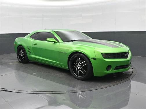 2011 Chevrolet Camaro 2LS