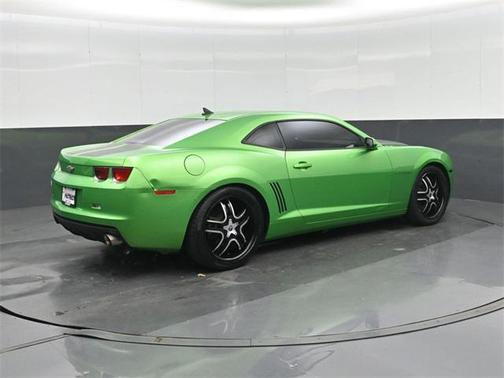 2011 Chevrolet Camaro 2LS