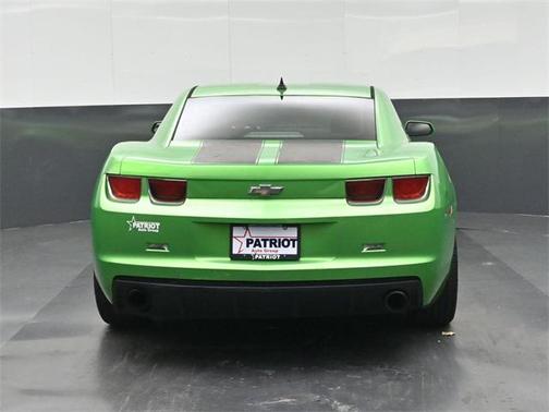 2011 Chevrolet Camaro 2LS