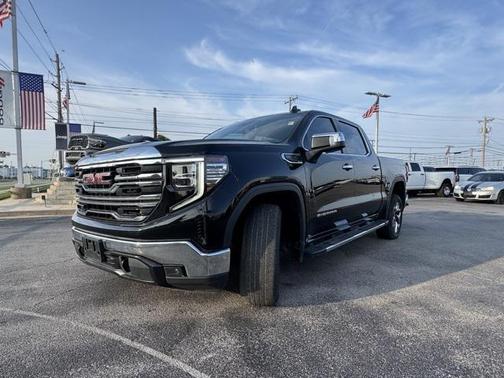 2022 GMC Sierra 1500 SLT