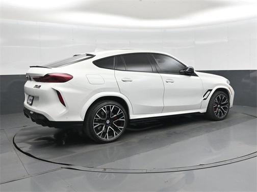 2022 BMW X6 M Base