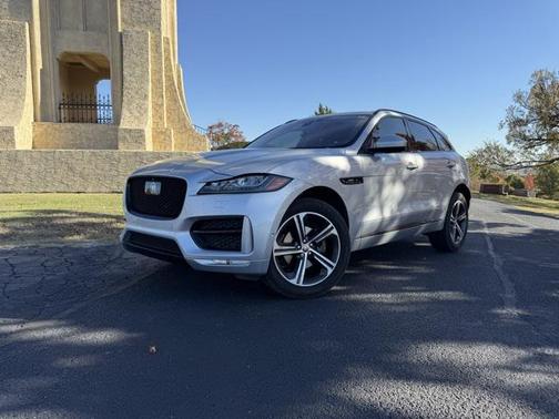 2018 Jaguar F-PACE 25t R-Sport