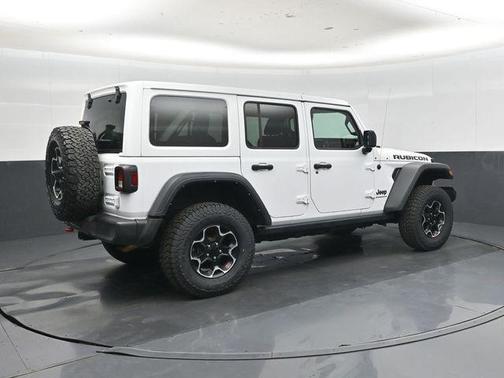 Bright White Clearcoat 2023 Jeep Wrangler Rubicon