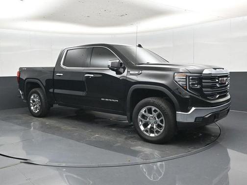 Onyx Black 2024 GMC Sierra 1500 SLT