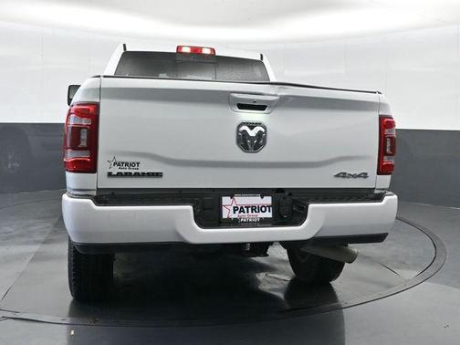 Bright White Clearcoat 2024 RAM 2500 Laramie Crew Cab 4x4 6'4' Box