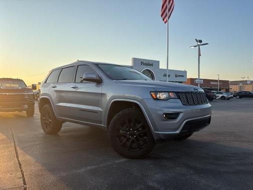 2019 Jeep Grand Cherokee Altitude