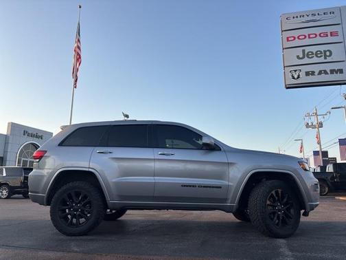 2019 Jeep Grand Cherokee Altitude
