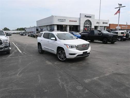 2019 GMC Acadia Denali
