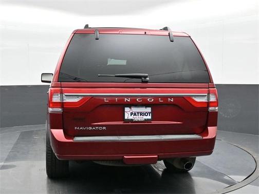 2017 Lincoln Navigator Select