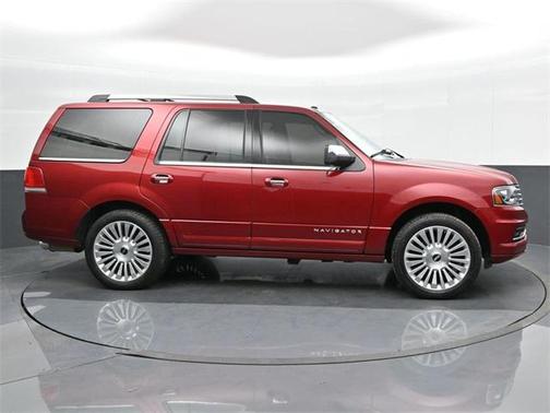 2017 Lincoln Navigator Select