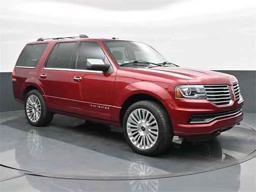 2017 Lincoln Navigator Select