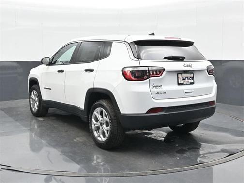 2025 Jeep Compass Sport