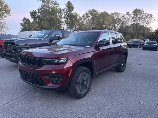 2025 Jeep Grand Cherokee Altitude