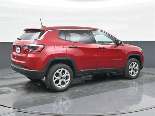 2025 Jeep Compass Sport