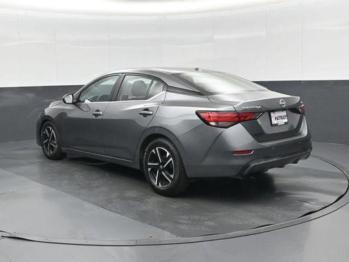 Gun Metallic 2024 Nissan Sentra SV