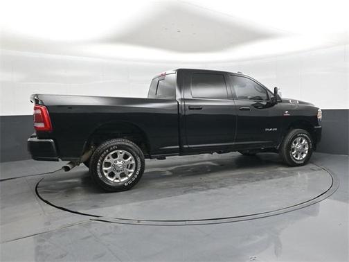 2024 RAM 2500 Laramie Crew Cab 4x4 6'4' Box