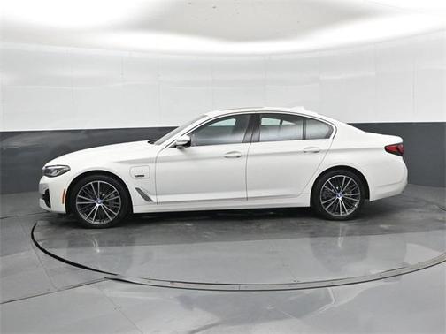 2023 BMW 530e Base
