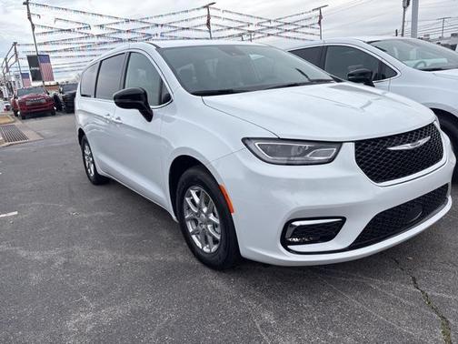 2026 Chrysler Pacifica L