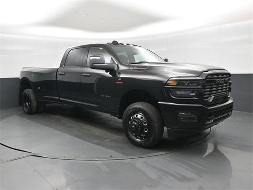 2026 RAM 3500 Big Horn Crew Cab 4x4 8' Box