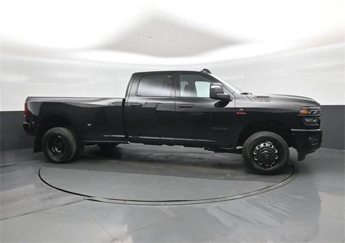 2026 RAM 3500 Big Horn Crew Cab 4x4 8' Box