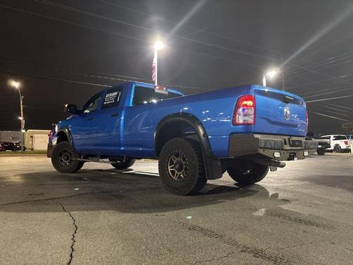 2022 RAM 3500 Tradesman Crew Cab 4x4 8' Box