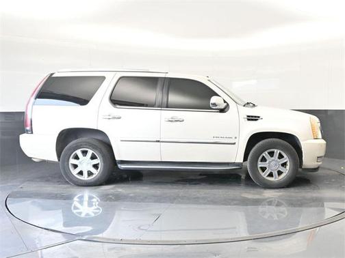 2007 Cadillac Escalade Base