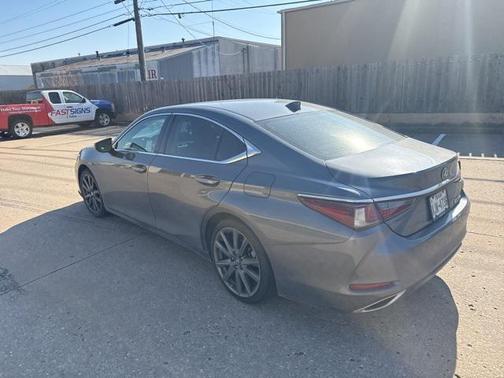 2019 Lexus ES 350 Ultra Luxury