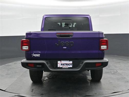 2026 Jeep Gladiator Sport S