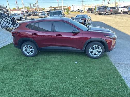 2024 Chevrolet Trax LS