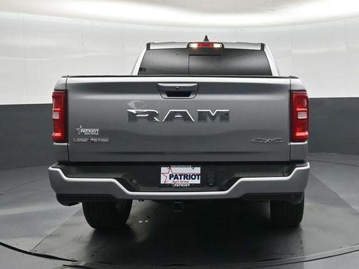 Billet Silver Metallic Clearcoat 2025 RAM 1500 Big Horn/Lone Star