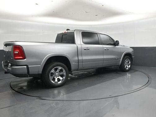 Billet Silver Metallic Clearcoat 2025 RAM 1500 Big Horn/Lone Star