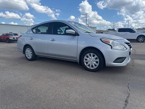 2019 Nissan Versa 1.6 SV