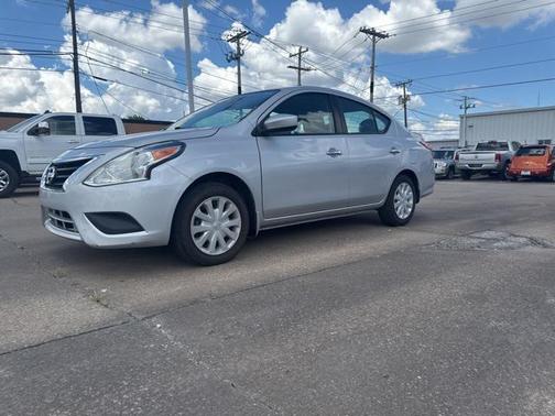 2019 Nissan Versa 1.6 SV