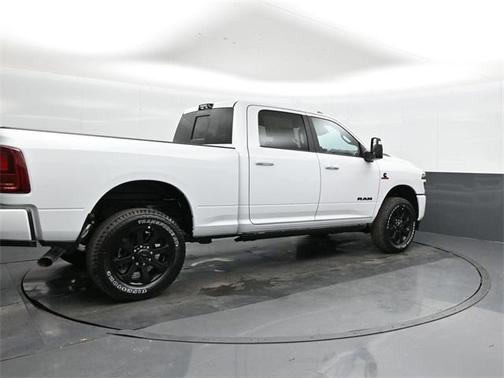 2025 RAM 2500 Laramie Crew Cab 4x4 6'4' Box