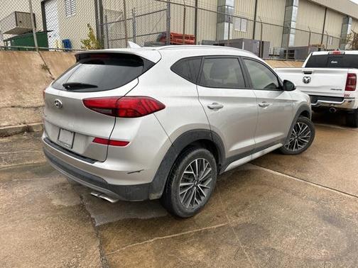 2021 Hyundai TUCSON SEL