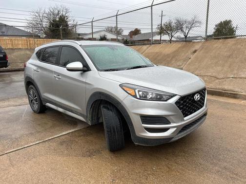 2021 Hyundai TUCSON SEL