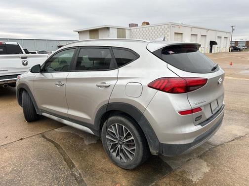 2021 Hyundai TUCSON SEL
