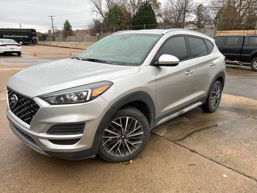 2021 Hyundai TUCSON SEL