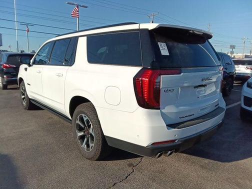 2026 GMC Yukon XL 4WD AT4
