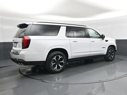 2026 GMC Yukon XL 4WD AT4