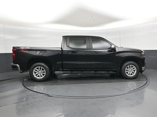 Mosaic Black Metallic 2021 Chevrolet Silverado 1500 LT
