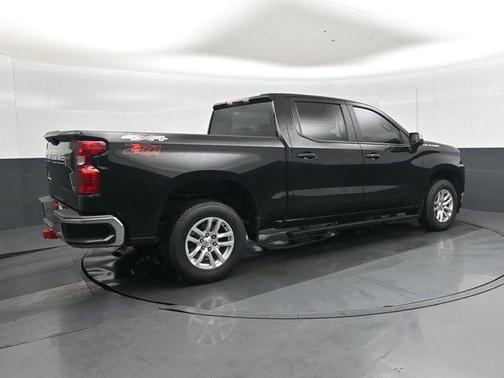 Mosaic Black Metallic 2021 Chevrolet Silverado 1500 LT