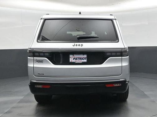 Silver Zynith 2026 Jeep Grand Wagoneer Limited Altitude 4x4