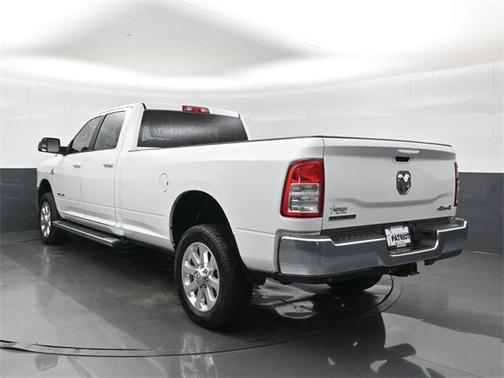 2022 RAM 3500 Big Horn Crew Cab 4x4 8' Box