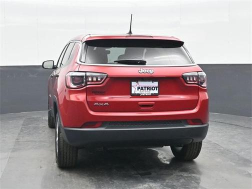 2025 Jeep Compass Sport