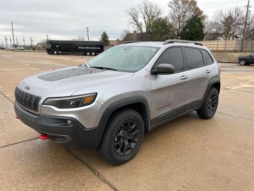2020 Jeep Cherokee Trailhawk