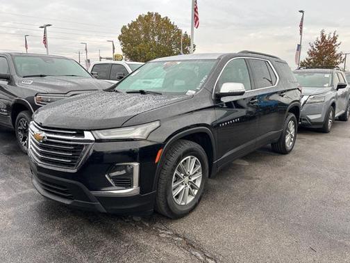 2022 Chevrolet Traverse LT Cloth