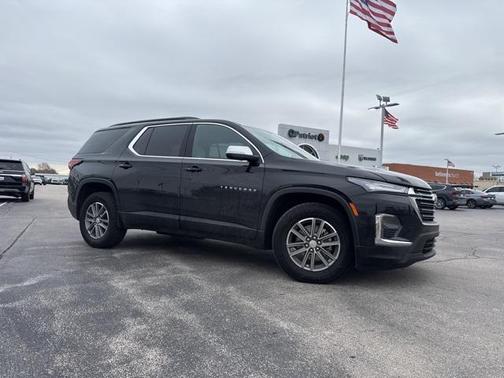 2022 Chevrolet Traverse LT Cloth