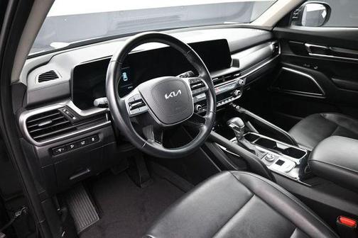 Ebony Black 2025 Kia Telluride S